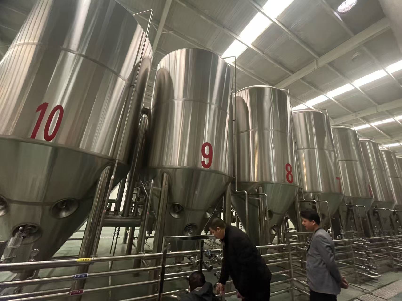 和县精酿啤酒设备厂—平面布置、设备设计、制造、调试、培训等一条龙服务